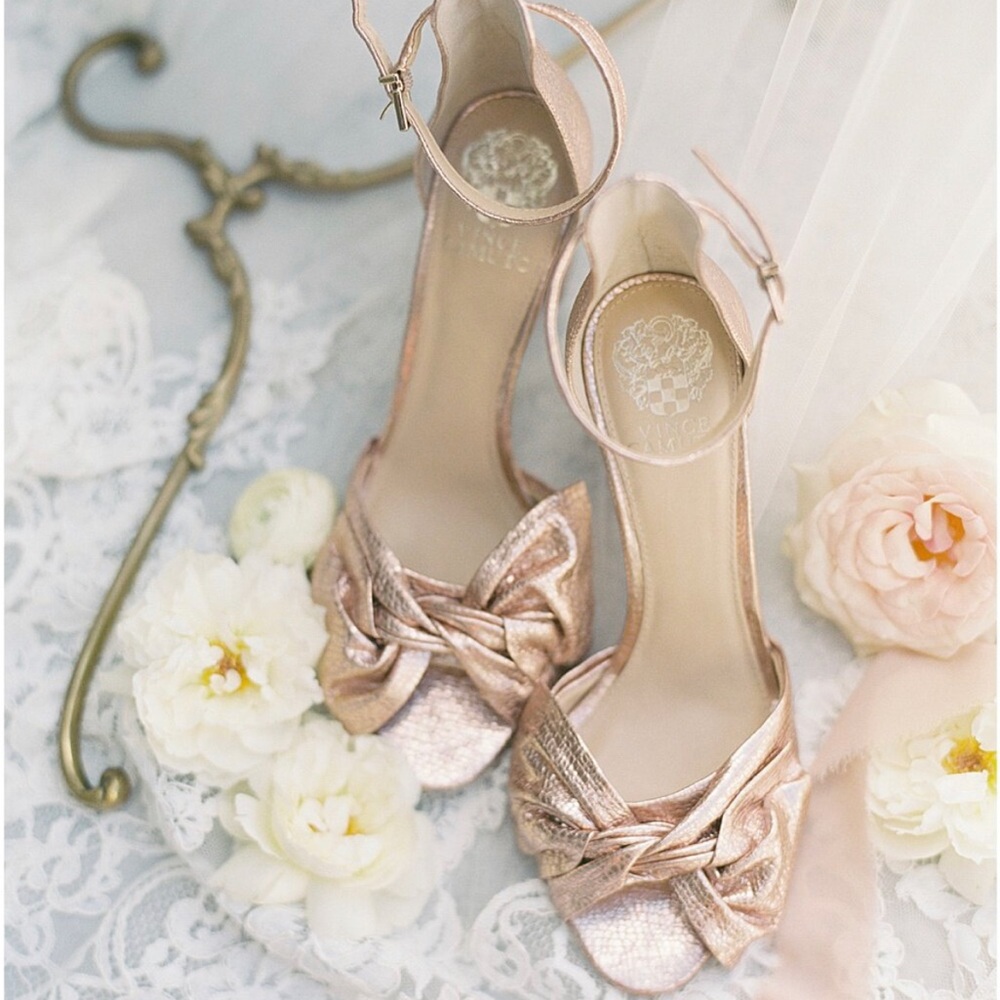 Vince Camuto Leather Ankle Strap Sandals - Carrelen. Rose Gold. Size US 6